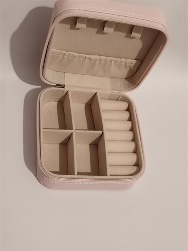 Portable jewelry box - jewelry, organizer