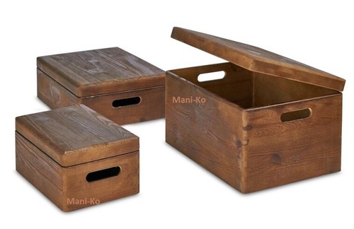 Wooden box with lid handles - wooden,