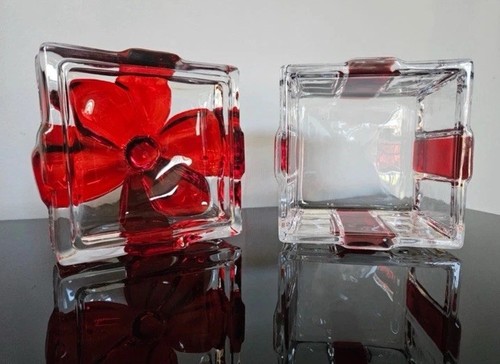 Red and clear - red,